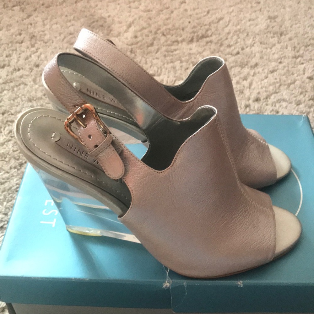 Nine West Pearl Silver Clear Wedge